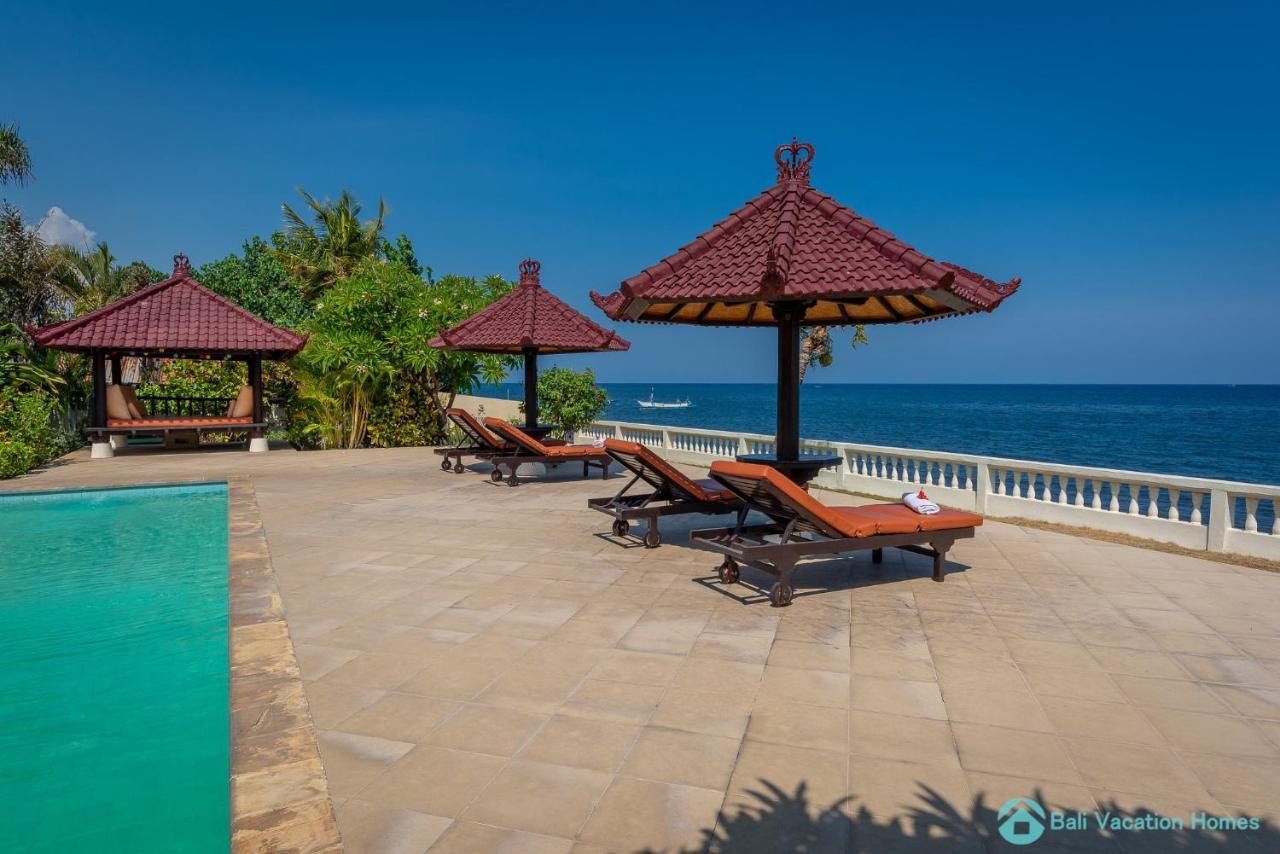 Villa Namaste - Beachfront At Lovina 10P, Pool, Bbq Banjar  外观 照片