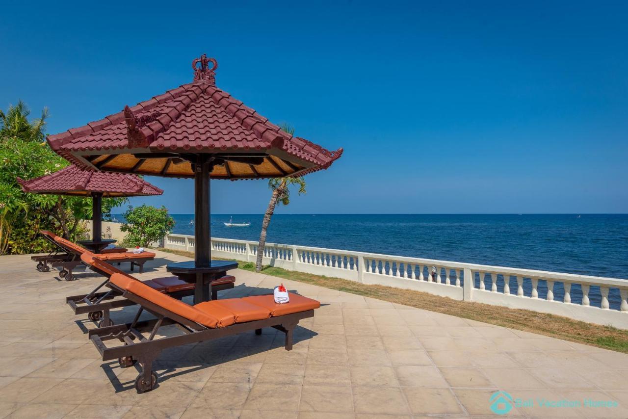 Villa Namaste - Beachfront At Lovina 10P, Pool, Bbq Banjar  外观 照片