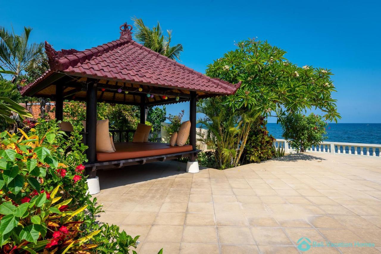 Villa Namaste - Beachfront At Lovina 10P, Pool, Bbq Banjar  外观 照片