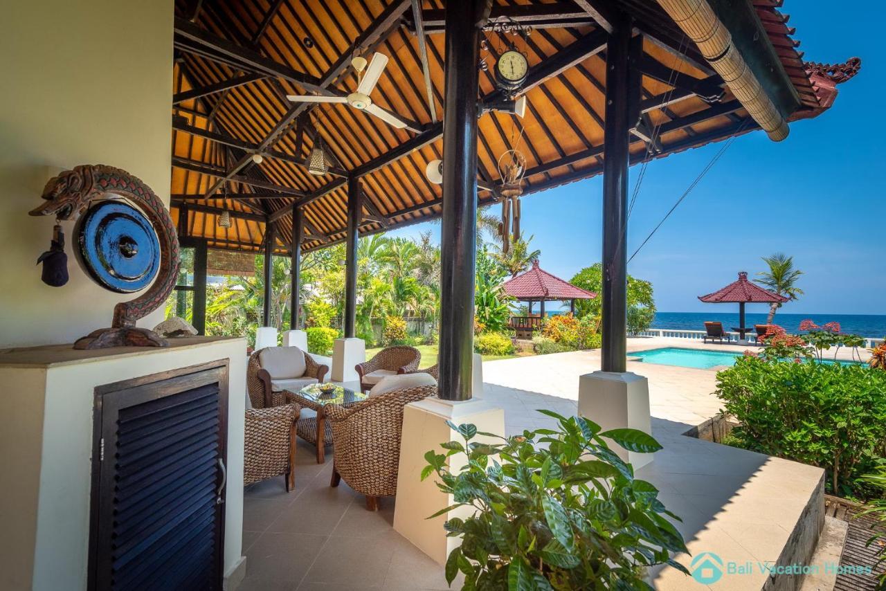 Villa Namaste - Beachfront At Lovina 10P, Pool, Bbq Banjar  外观 照片