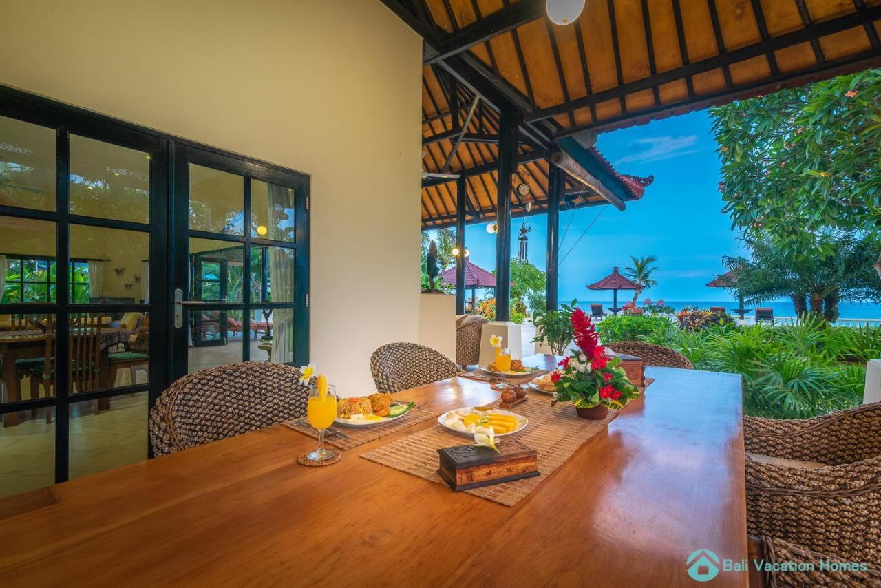 Villa Namaste - Beachfront At Lovina 10P, Pool, Bbq Banjar  外观 照片
