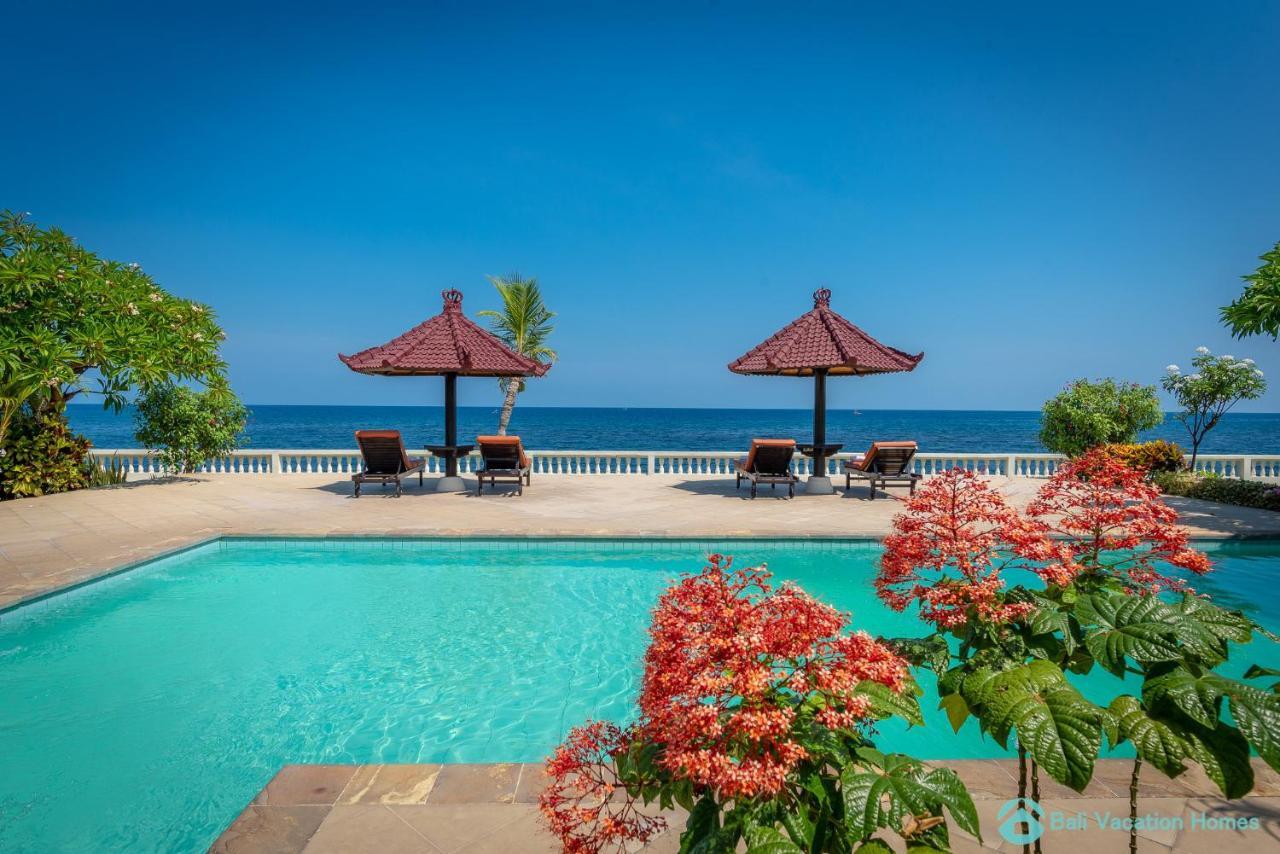Villa Namaste - Beachfront At Lovina 10P, Pool, Bbq Banjar  外观 照片